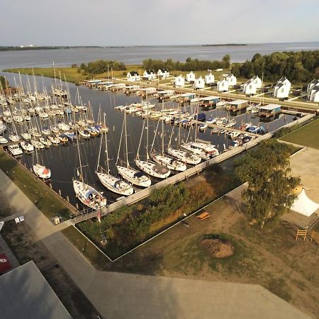 Meerblick Auf Usedom Direkt Im Yachthafen พีเนมุนเดอ ภายนอก รูปภาพ